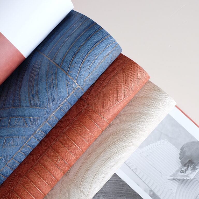 วอลเปเปอร์ติดผนังหรู, วอลเปเปอร์นำเข้า, วอลเปเปอร์ติดผนัง 3D, วอลเปเปอร์ลายหลุยส์, ผลงานติดตั้งจริง, Queen Enterprise Construction Company, ร้านวอลเปเปอร์แนะนำ, ติดตั้งวอลเปเปอร์ประณีต, วอลเปเปอร์มินิมอล, วอลเปเปอร์ลายผ้า, งานตกแต่งผนัง, วอลเปเปอร์เกรดพรีเมียม