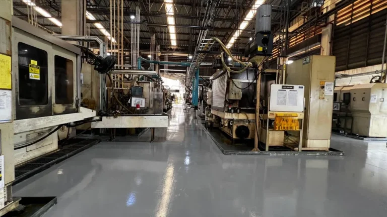 UreFlor UC41, ติดตั้งพื้น Epoxy, เคลือบพื้นอุตสาหกรรม, พื้นทนสารเคมี, Queen Enterprise Construction Company, งานอินทีเรียคือสิ่งสำคัญ, สถาปนิกออกแบบภายใน, วิศวกรควบคุมงาน, ผู้รับเหมามีใบกว, งานพื้นไร้รอยต่อ, งานฝีมือประณีต, รับเหมาทำพื้นโรงงาน, พื้นทนแรงกระแทก